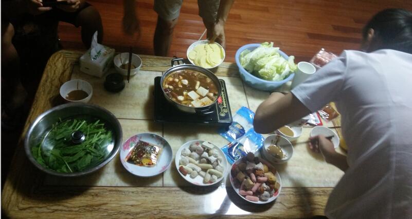 感谢牛经理请我们吃的火锅大餐 感谢牛经理请我们吃的火锅大餐