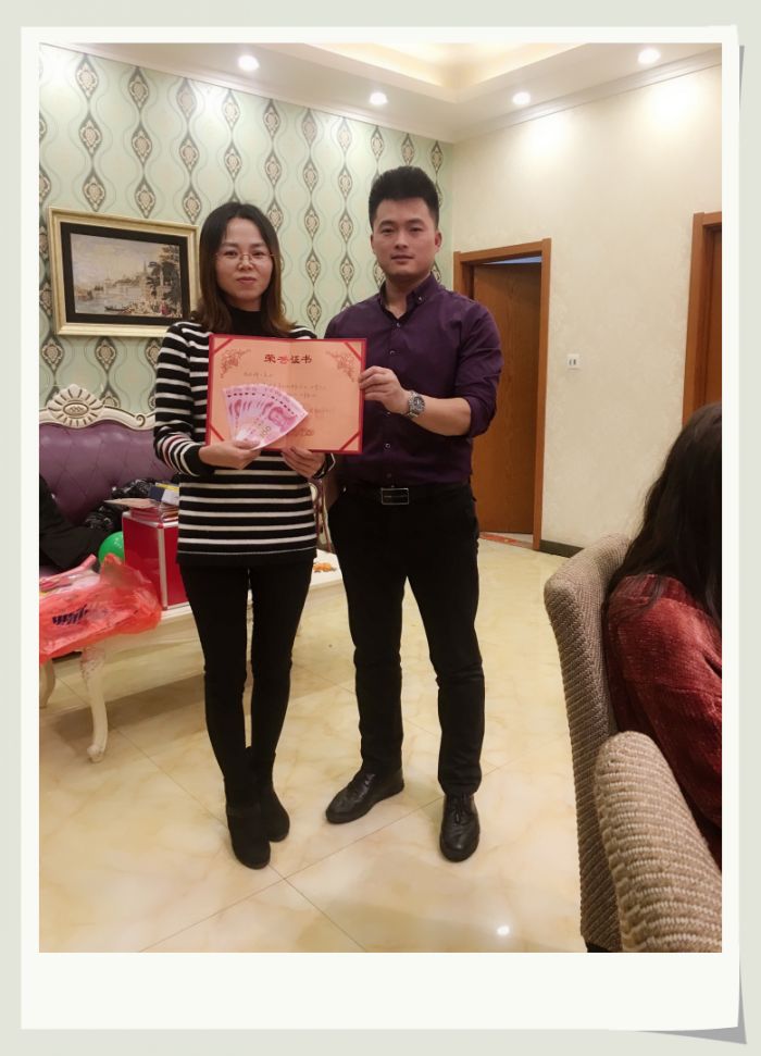 “朱老大年聚”未来可期“猪年老大”-曾经的美好，留于心底，曾经的悲伤，置于脑后，不恋，不恨。